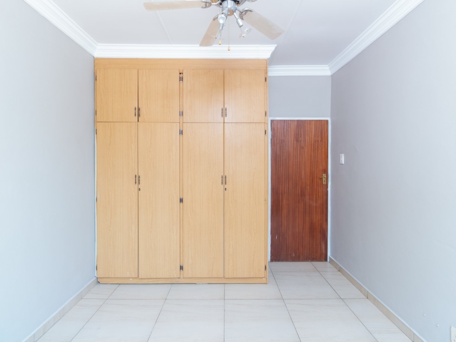 4 Bedroom Property for Sale in Ifafi North West